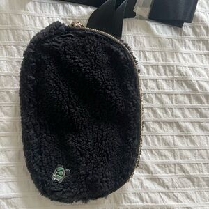 LULULEMON Black Sherpa Crossbody BRAND NEW Bag
